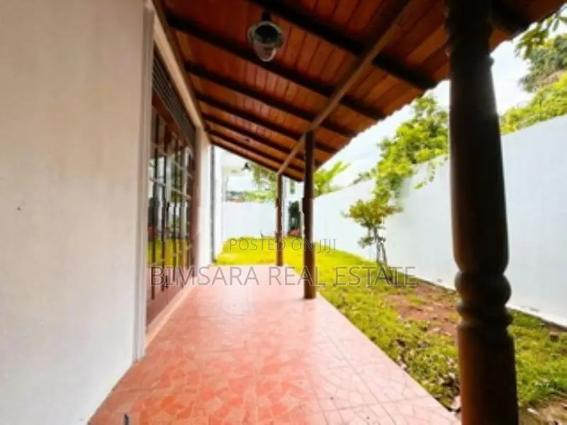 4 Bedroom House in Robert Gunawardena Mawatha, Battaramulla (SH 15069)
