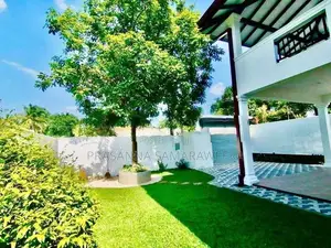 Brand new Super luxurious uncommon house in Piliyandala bandaragama ro