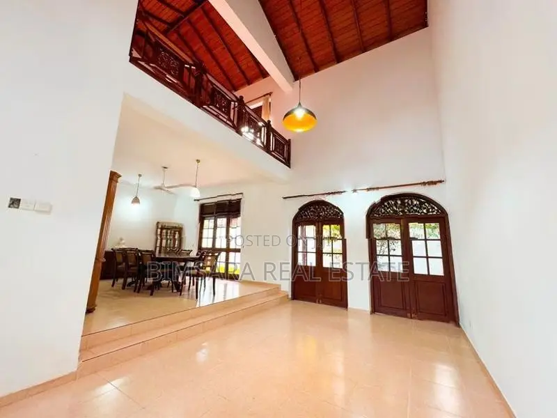 4 Bedroom House in Robert Gunawardena Mawatha, Battaramulla (SH 15069)