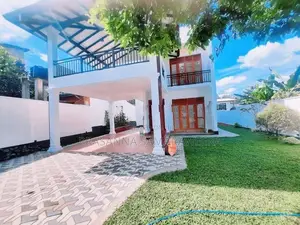 Brand new Super luxurious uncommon house in Piliyandala bandaragama ro
