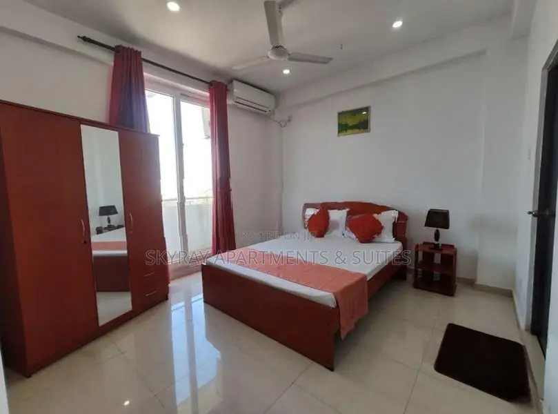 City View Holiday 2 Bedroom Furnished Apartment w/ Pool&GYM - Colombo 