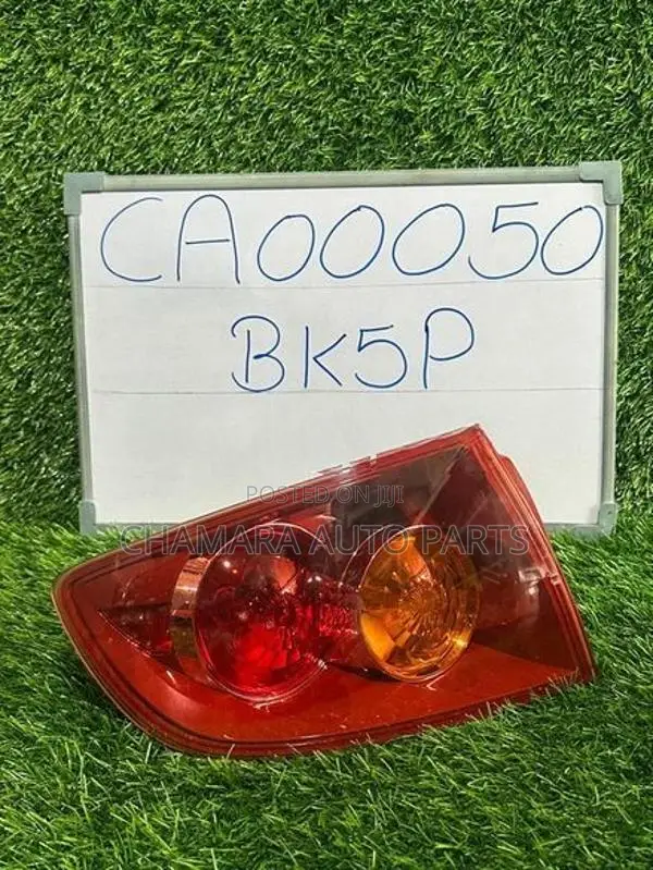Mazda Axela (BK5P 2004 /Normal) Tail Lamp