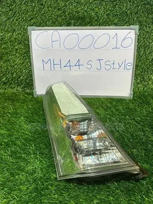 Suzuki WagonR (MH44S- JStyle) Tail Lamp