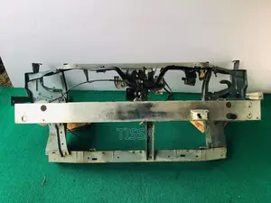 Nissan Bluebird G11 Nose Cut