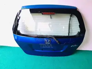 Honda Fit GD1 Dicky Door