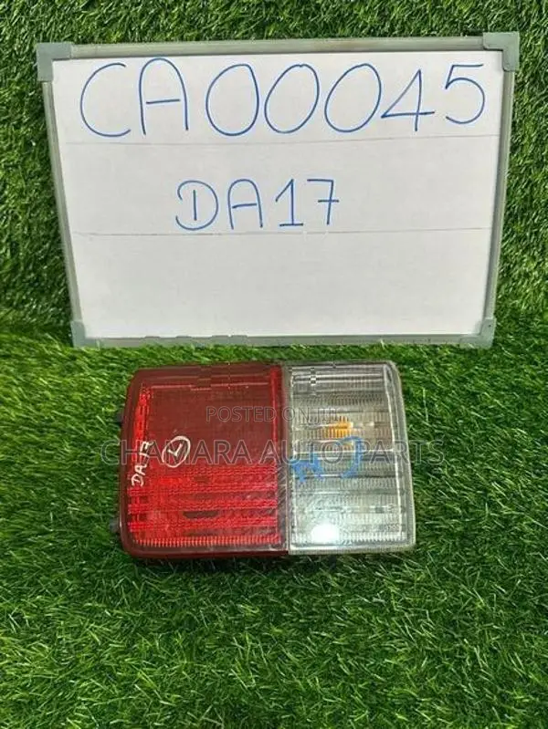 Suzuki Every (DA17) Tail Lamp