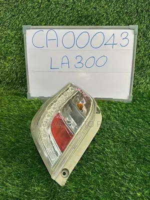 Daihatsu Mira (LA300) Tail Lamp