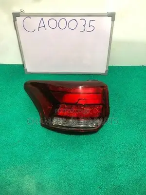 Mitsubishi Out Lander (2016) Tail Lamp