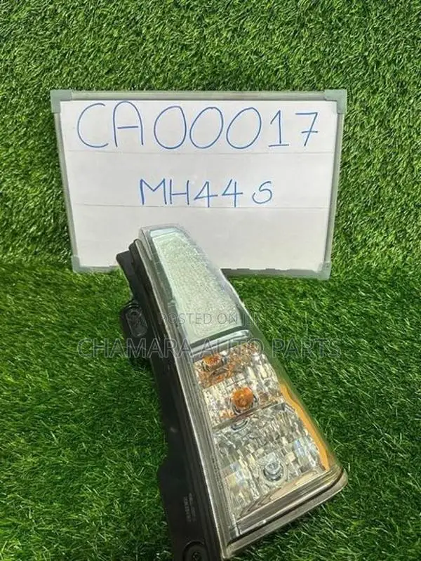 Suzuki WagonR Stingray (MH44S) Blue Shade Tail Lamp