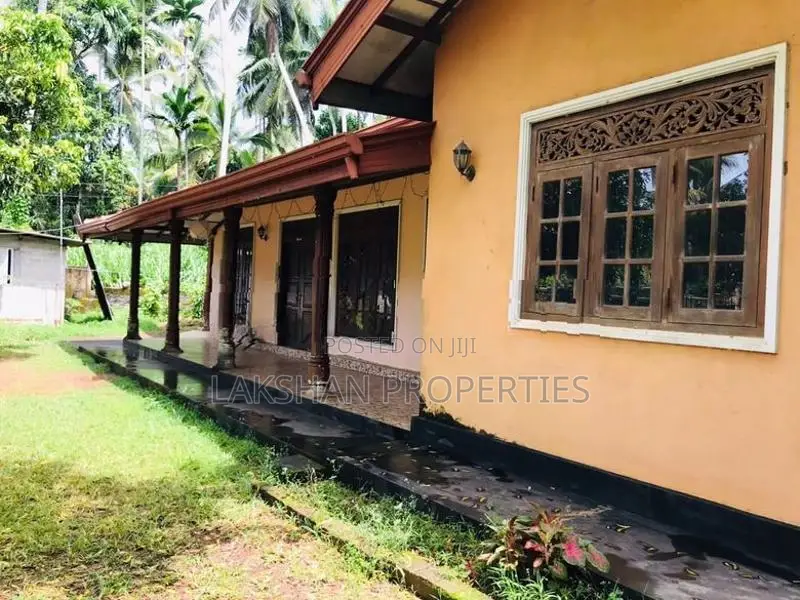 House For Sale In Kaluthara Maggona