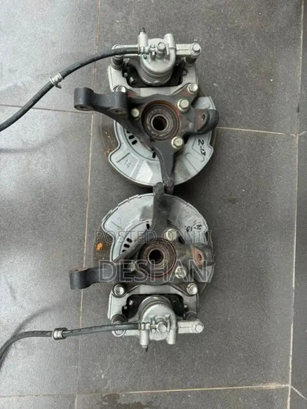 Suzuki Swift Rs Turbo (ZC13S) Front Wheel Hub Set