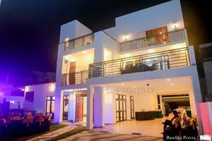 Luxury House for sale in Kandana