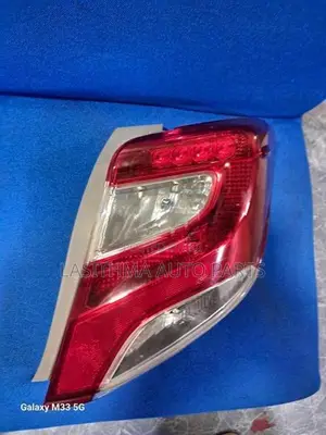 Toyota Vitz KSP 130 Tail Lamp