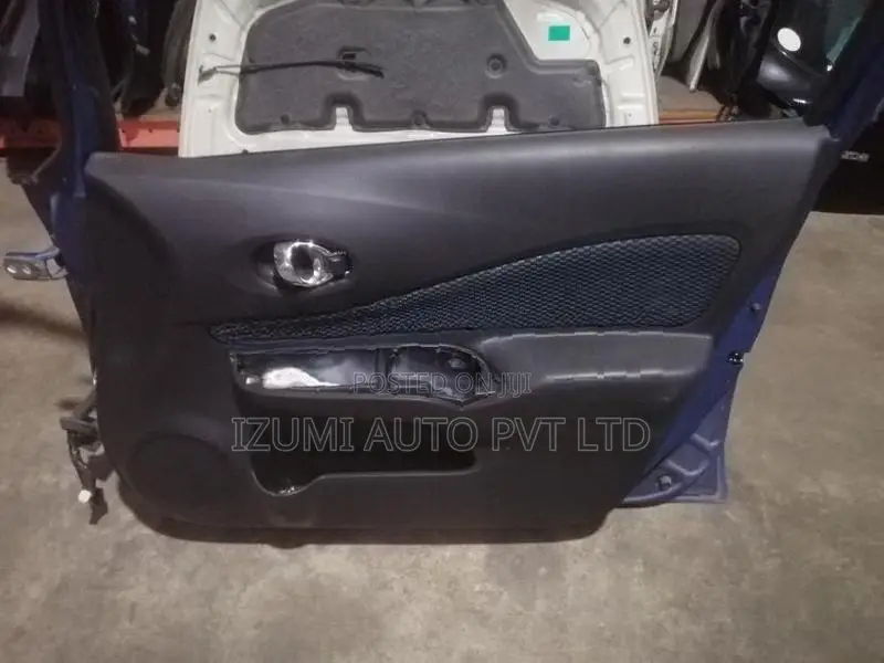 Nissan Note E12 front Right Door upholsrty with Handle