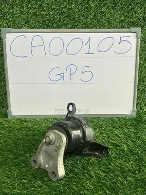 Honda Fit (GP5) Engine Mount