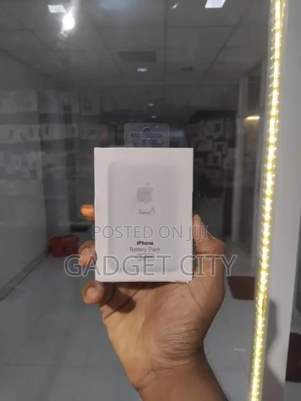 Apple MagSafe Battery Pack
