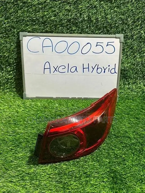 Mazda Axela Hybrid Tail Light