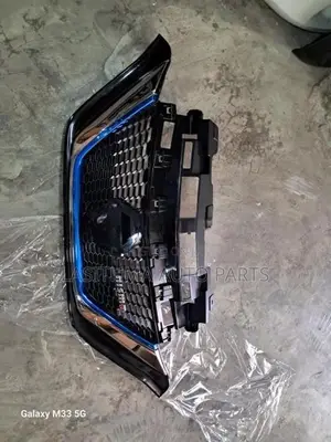Nissan Leaf 2019 Shell