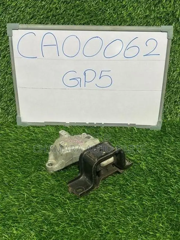 Honda Fit (GP5) Gear Box Mount