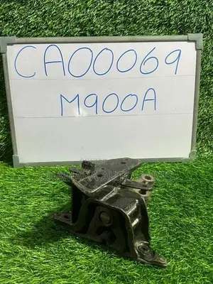 Toyota Roomy (M900A) Gear Box Mount