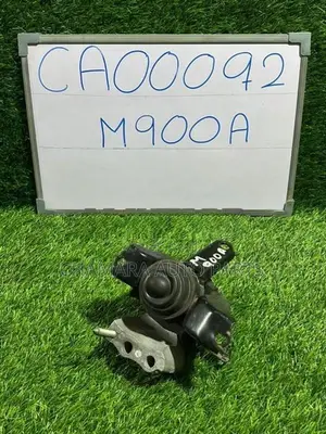 Toyota Roomy (M900A) Engine Mount