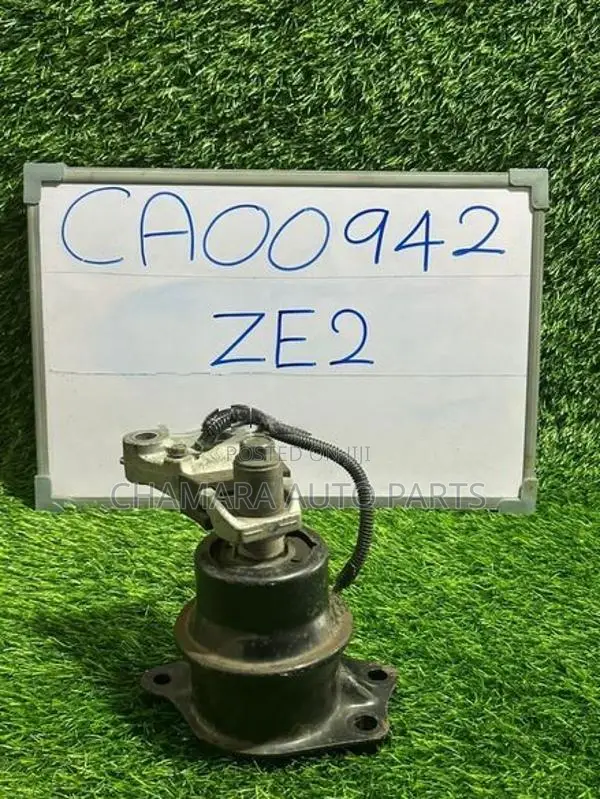 Honda Insight (ZE2) Engine Mount