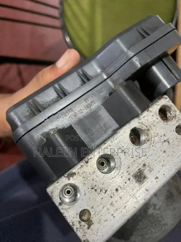 Toyota Allion 260 ABS Unit