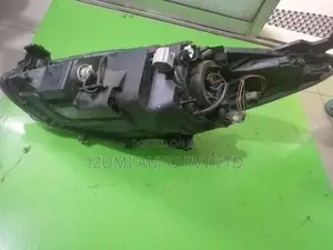 Mazda Demio 2008 R Side Auto Focus Head light