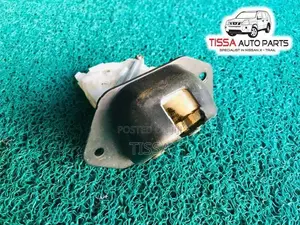 Nissan X Trail T30 Tailgate Boot Lock