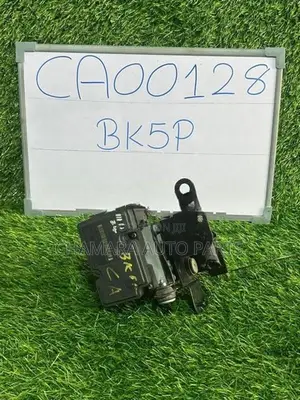 Mazda Axela (BK5P) ABS Unit