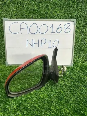 Toyota Aqua (NHP10) Side Mirror