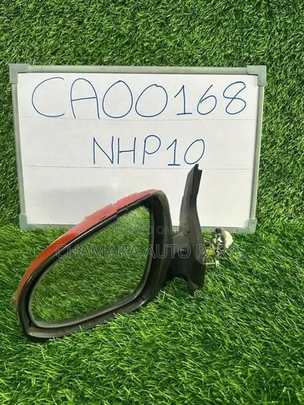 Toyota Aqua (NHP10) Side Mirror