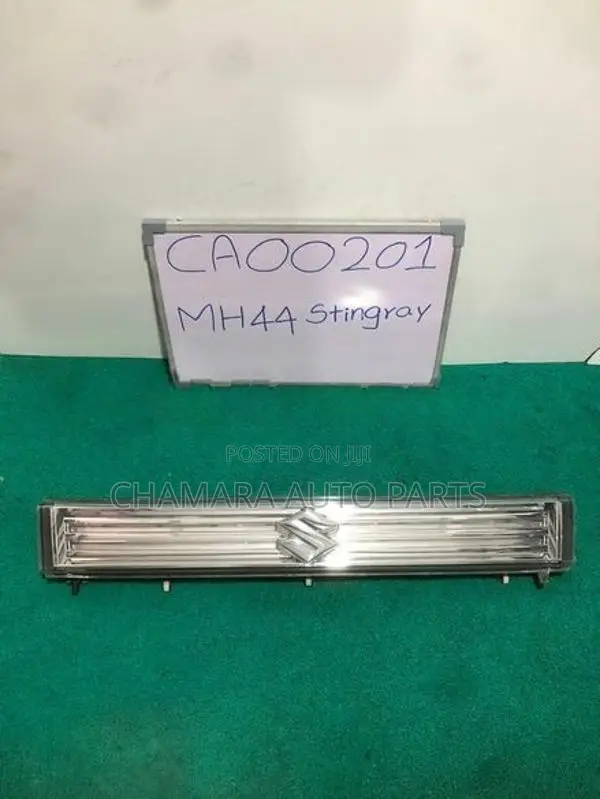 Suzuki WagonR Stingray (MH44S / J Style White Colour) Front Shell
