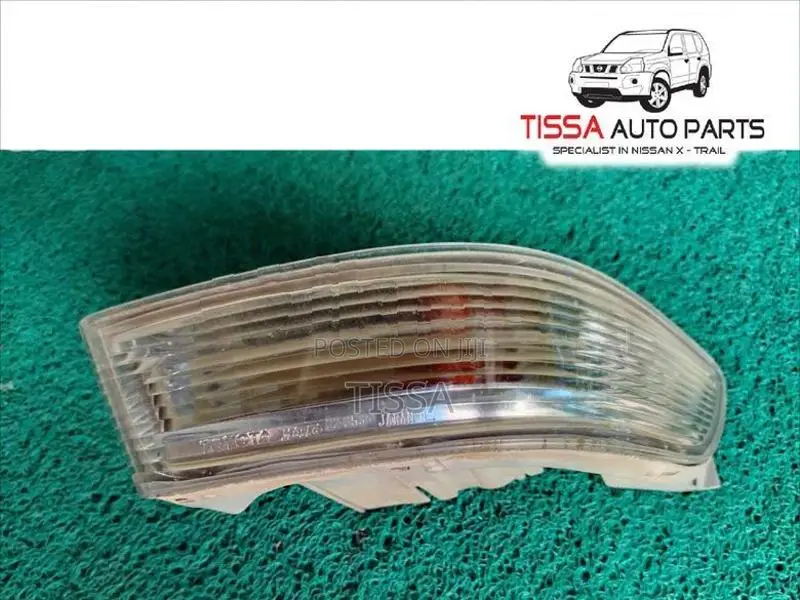 Toyota Mark II GX90 Bumper Signal Lamp
