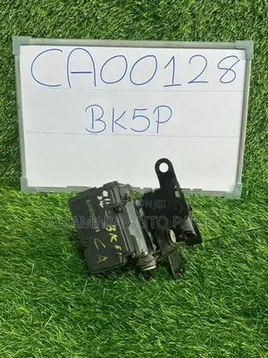 Mazda Axela (BK5P) ABS Unit