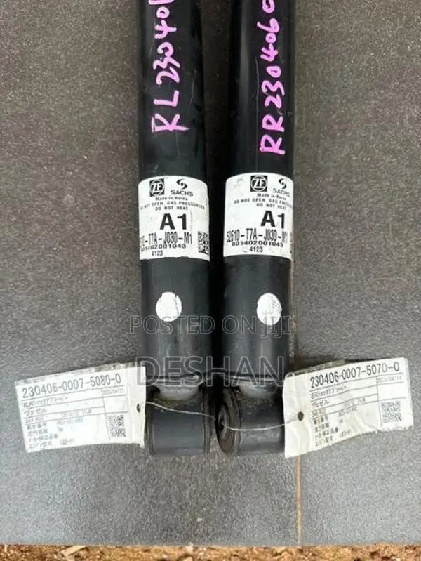 Honda Vezel Rear Shocks Absober (Recondition)