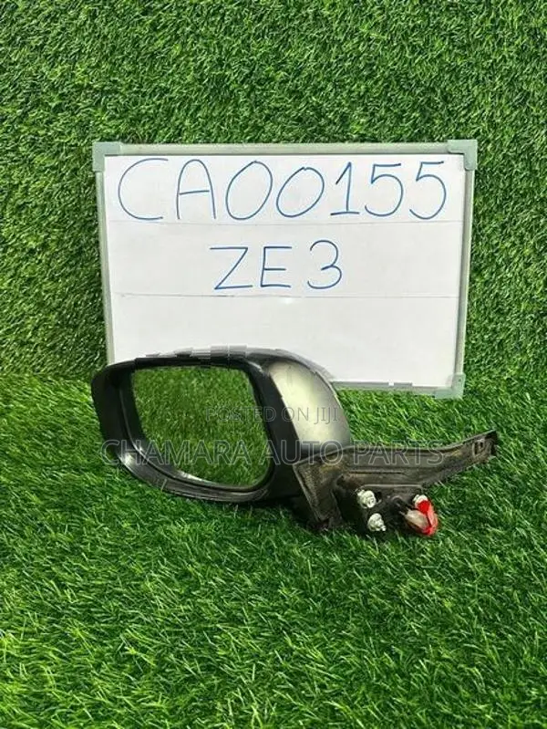 Honda Insight (ZE3) Side Mirror