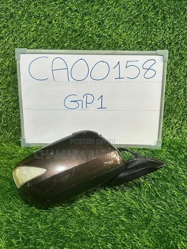 Honda Fit (GP1) Side Mirror