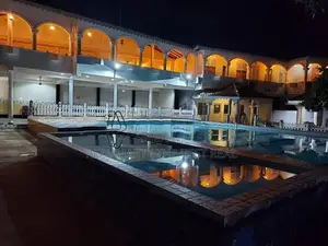Ja-Ela : 15 A/C Bedrooms (110 Perch )Tourist Hotel for Sale