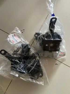 Suzuki Alto HA36S Engine Mount Genuine (3 hole)