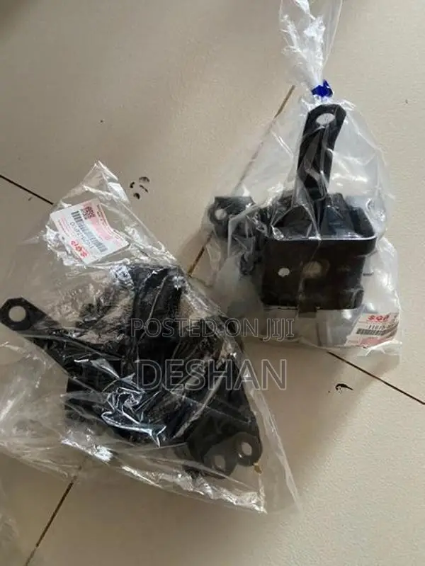 Suzuki Alto HA36S Engine Mount Genuine (3 hole)