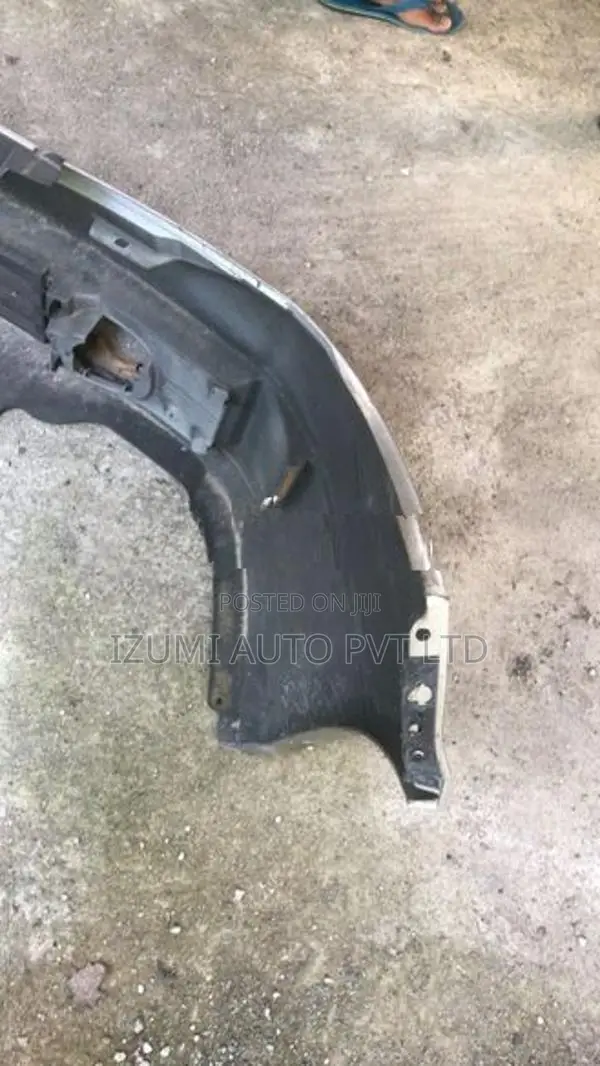 Nissan Wingroad Y11 Front Bumper