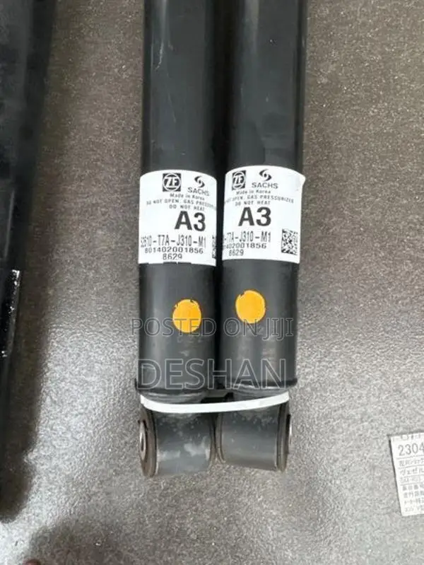 Honda Vezel Rear Shocks Absober (Recondition)