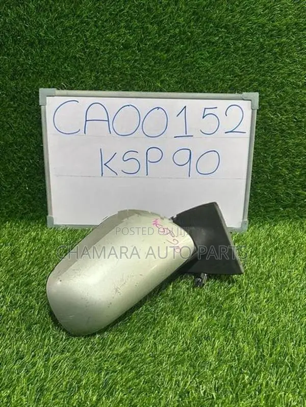 Toyota Vitz (KSP90) Normal Side Mirror