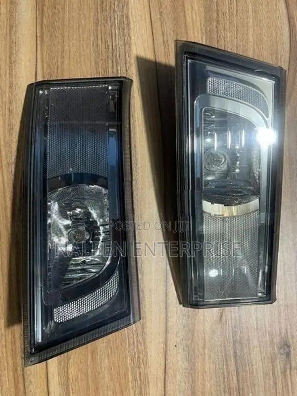 Suzuki Spacia Custom Dicky Door Lights