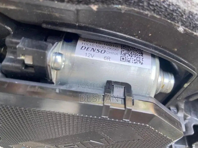Noah Voxy Side Door Control Motor