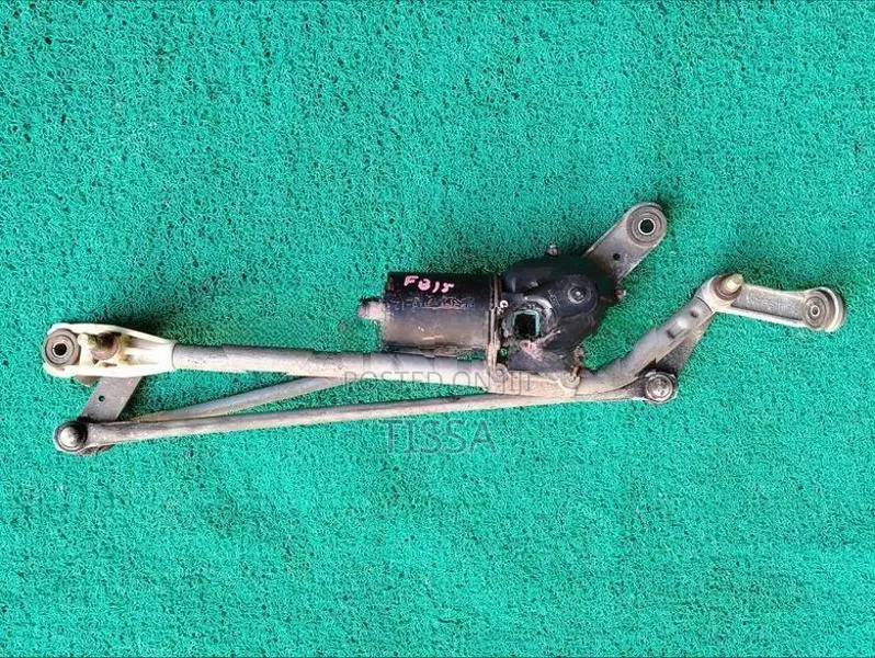 Nissan Sunny N16 Wiper Linkage