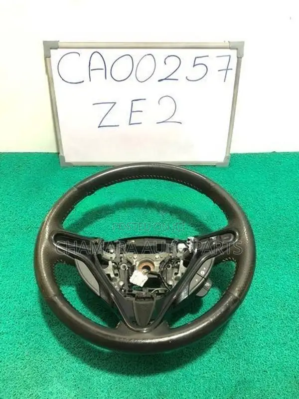 Honda Insight (ZE2) Steering Wheel