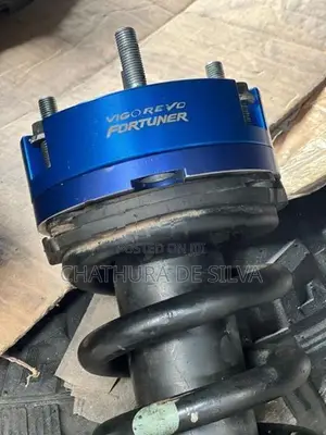 Hilux Shock Spacer