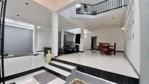 Three Storey 5Br House for Sale at Katuwawala, Boralesgamuwa (Sh 14516